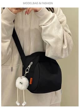 Lightweight and Versatile Nylon Shell Bag for Women, 2026 New Large Capacity Casual Single Shoulder Crossbody Commuting Bag