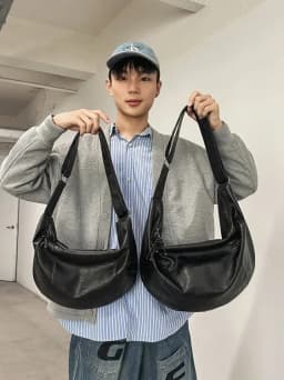 Spring 2026 New Small PU Zipper Single Shoulder Bag Chest Bag for Men And Women Fashionable And Practical Crossbody Bag