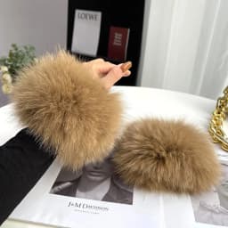 2026 New Style Fox Fur Cuff Arm Warmer Lady Bracelet Real Fur Wristband Glove High Quality Fox fur Cuffs Hot Sale Wrist Warmer