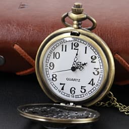 Retro Women's Head Stone Relief Quartz Pocket Watch Bronze Pendant Necklace Chain Universal Fob Watch for Boys and Girls XH004