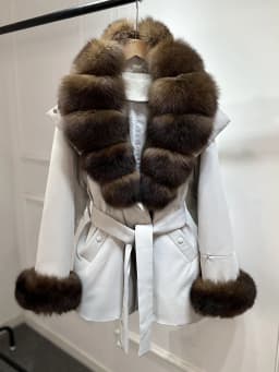 Janveny Luxury Women's Winter Down Jacket 2026 New Large Natural Real Fox Fur Cuff 90% White Duck Down Coat Female Feather Parka
