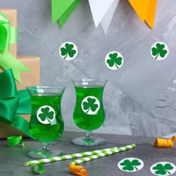 100-500pcs 1 inch Clover Stickers Saint Patrick's Day Shamrock Stickers for Gift Decor Daily Necessities Green Lucky Seal Labels