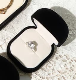 Raised Top Jewelry Box Flannelette Ring Box Simple Earrings Pendant Bracelet Jewelry Storage Box