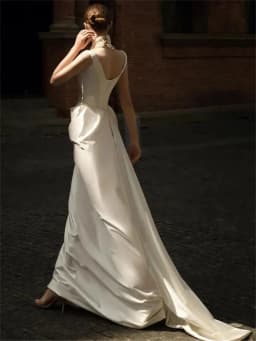 Customized Simple Square Neck Spaghetti Strap Satin Charming Wedding Dresses 2026 A-line Court Train Bride Gowns Evening Dress