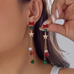 New Design Asymmetrical Snowflake Dangle Earring for Women Red Green Christmas Ball Bell Candy Cane Long Earring Holiday Jewelry