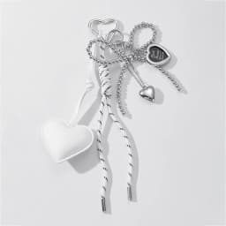 Luxury Charm Tassel Love Heart Pendant Handmade Creative Bowknot Keychain Cute Glossy Pendant Keychain Bag Accessories