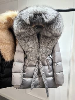Lagabogy 2025 Top Quality Winter White Goose Down Jacket Women Coat Natural Silver Fox Fur Hooded Thick Female Waterproof Parkas