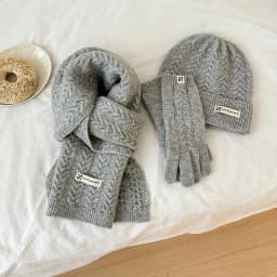 Winter Warm Knitted Hat Scarf Gloves Women's Windproof Adult Three-piece Set Scarves Solid Color Fashion Korean Hats for Women