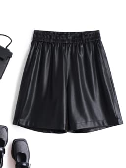 Fashionable Stylish 100% Leather Five-Point Pants For Women Femme Elastic Waist Wide Leg Shorts With Pocket