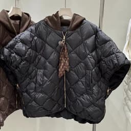Schinteon Women's 90% White Duck Down Irregular Vest with Knitted Hood Sleeveless Jacket Fashionable Autumn Winter Cape 2026 New