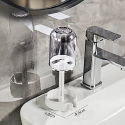 Toothbrush Holder with Dust Cover, Drainage Design, Plastic Multifunctional Bathroom Toothbrush and Cup Organizer