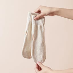 BirdTree, 1 Pair 100% Real Silk Bathroom Cleaning Gloves, Women Shower Scrubber Gadget, Frosted Mud Rubbing Towel S69508JF