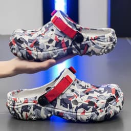 Plus Size 47 Summer Men Sandals Light Soft EVA Men's Hole Shoes Outdoor Slippers Home Garden Clogs Male Beach Flats Slides