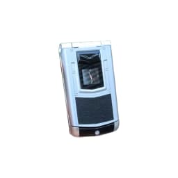 V77 Ayxta GSM CellPhone 2.4inches MTK Dual SIM Dual Standby Flashlight Music Player Bluetooth Flip Mobile Phone