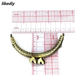 1 Piece Antique Bronze Semicircle Metal Purse Frame Heart Kiss Clasp Handle For Bag Accessory