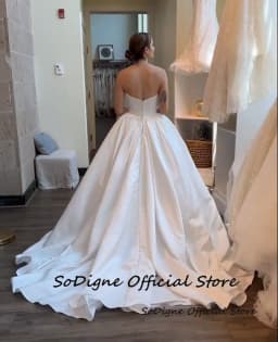 SoDigne A-line Satin Simple Wedding Dresses Strapless Sleeveless Bridal Dress Long Wedding Gown Robe De Mairee Customized