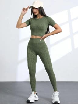 Workout Sets for Women Two Piece Outfits Seamless High Waist Leggings Yoga Crop Tops Athletic Sports Gym Sets
