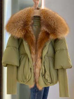 2026 Winter Real Fox Fur Collar White Duck Down Padded Down Jacket Regular Fashion Warm Big Fur Collar Women's Coat