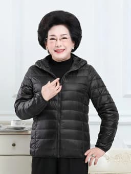 New Light Weight Short down Jacket for Middle Aged And Elderly Women Loose Fit Hooded Coat plus Size Cotton Outerwear