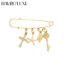 Five Pointed Star Bag Charm For Women Bag Durable Fashion Gift Beautiful Pearl Geometric Star Pin Bag Decoration Bag Accessories