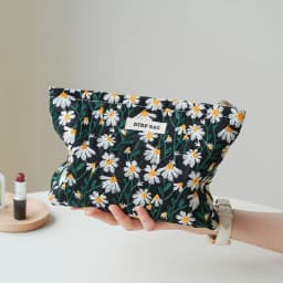 Colorful Checkered Women's Makeup Bag Large Capacity Makeup Lipstick Storage Bag Portable Travel Toiletry Bag Commuter Clutch