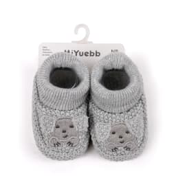 Autumn and Winter 0-6 Months Handmade Knitted Baby Wool Shoes Perfect for Newborns and Full-Month Babies Won't Come Off