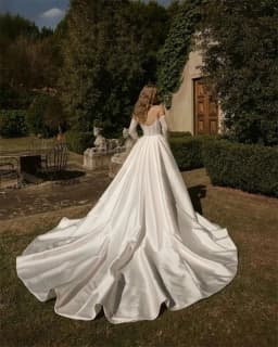 Satin Bridal Detachable Long Train Wedding Removable Overskirt for Dresses Formal Party Prom Bridal Skirts Customized 2026