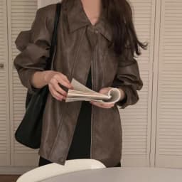 Stylish Retro PU Leather Jacket Women's Loose Fit Biker Vest Fashionable Long Sleeve Zipper Closure Doll Collar Commute Style