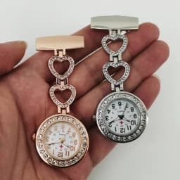 Personalized Customized Engraved With Your Name Doctor Clock Pin Brooch Zircon Crystal Strass Healthcare Heart Fob Nurse Watch
