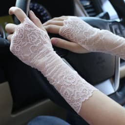 Women's Lace Sunscreen Outdoor Half Finger Driving Gloves Summer Thin Elastic Breathable Bridal Fashion Touch Screen Fingerless