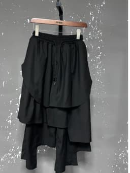EAM Black Irregular Patch High Elastic Waist Calf-Length Pants New Trousers Women Fashion Tide Autumn 2026 30A3161