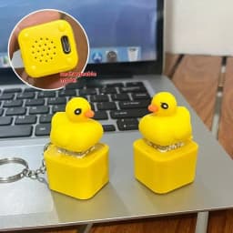 Jardme Funny Voice Duck Shapes Keychain Rechargeable Keyboard Fidget Clicker Sound With LED Light For Stress Relief