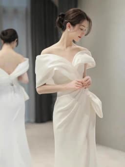 Light White One-Shoulder Wedding Dress Luxury Small Audience High-End Engagement Fish-Tail Evening Gown for Art Exam Hosting