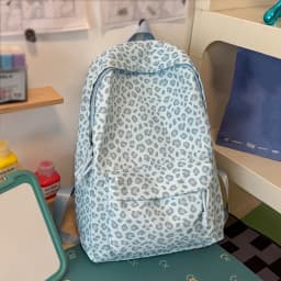Leopard Print Backpack Casual Daypack Leopard Pattern Multi Pocket Soft Nylon Rucksack for Daily Stroll Weekend Outing Street Sh