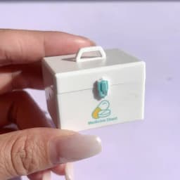 1/12 Dollhouse Miniature Simulation Medicine Box Emergency Case Model Toys Dollhouse Living Room Decoration Micro Scene Ornament