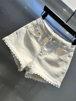 Korean Fashion White Denim Patchwork Lace High Waist Wide Leg Shorts Women Summer Vintage Washed Jean Short Pants Casual Popular