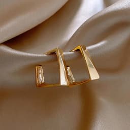 2025 New Classic Copper Alloy Smooth Metal Hoop Earrings For Woman Fashion Korean Jewelry Temperament Girl's Daily Wear Earrings