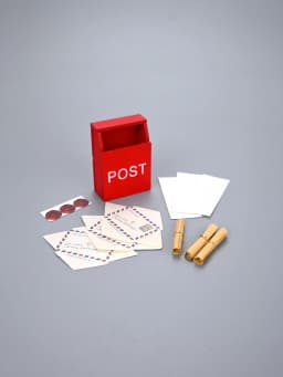 A Miniature Mailbox, Envelope, and Newspaper Set, Christmas Gift, Valentine's Day Gift, Easter Gift, 1/6, 1/12 Dollhouse Dollhouse Accessories, Dollhouse Decoration, Model House Accessories, Photography Props, Micro-Landscape Ornaments, Miniatures Decoration, Small Gifts, Giveaways, Home Decor Items