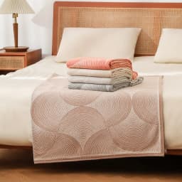 Luxury Circular Arc Printed Thread Blanket 120X150Cm Portable Airplane Blankets for Travel Skin-Friendly Nap Shawl for Office