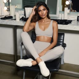 Women 2 Piece Second-Skin Gym Set: No-Bounce Sports Bra & Tummy-Control Leggings for All-Day Training Quick Dry Yoga Activewear