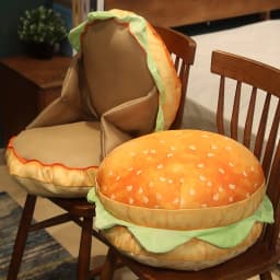 Realistic Burger Pillow Cushion-Fun Prank Gift Office Chair Pad Cheeseburger Pillow Hamburger Plushie Pillow Gift For Kids