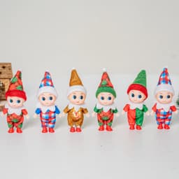 4/5/6 Pcs Mini Baby Elf Christmas Doll Mini Miniature Plaid Accessories Green and Red Suitable for Xmas New Year Decor Gift