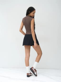 Women's Elegant Slim Fit Side Split Hem Solid Color Mini Skirts Casual Daily Wear Anti-expose Lining Short Skirts Summer 2026