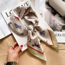 Luxury Print Chain Neck Tie Shawl 2025 Silk Square Scarf Women Wraps Female 70cm Hair Hand Wrist Headkercheif Hijab Bandana