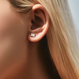 MODIAN 925 Sterling Silver Shinning Clear Cubic Zirconia Stud Earrings For Women Simple Daily Office Wedding Engagement Jewelry