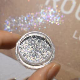 12 Colors Chameleon Glitter Flakes Irregular Untra-Thin Chameleon Yuki Glitter Sequins Mirror Effect Manicure Chameleon Sequins