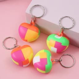 10Pcs Geometrical Puzzle Ball Keychain Educational Toys for Kids Birthday Party Favors Guest Gifts Giveaway Goodie Fillers