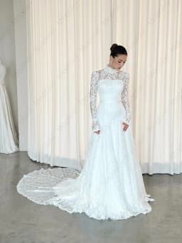 Elegant Wedding Dresses High Neck Long Sleeve A Line Lace Bride Dress for Women Sweep Train White Church Bridal Gown Customized