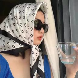 New Fashion Zebra Printed Square Scarf Soft Satin Thin Smooth Neck Scarf 70*70cm Vintage Style Sunscreen Headscarf For Women