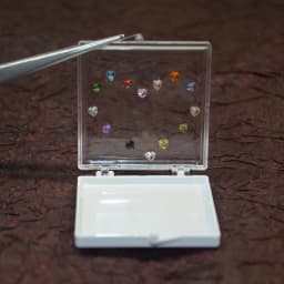 Transparent Gems Storage Box Gemstone Adsorption Display Stand Holder Loose Diamond Container Pendant Coin Suspended Organizer